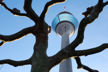 Fernsehturm in Düsseldorf © Ekaterina Anokhina