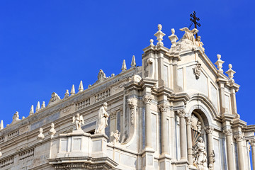 Fototapeta na wymiar Piazza del Duomo in Catania with the Cathedral of Santa Agatha i