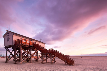 Sonnenaufgang am Nordseestrand