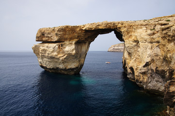 Fototapeta na wymiar Fenêtre d'Azur ou Azure Windows sur Gozo