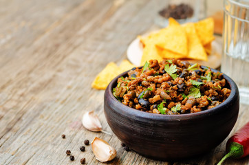 vegetarian chili with cilantro