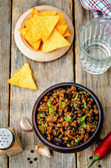 vegetarian chili with cilantro