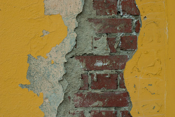 crack on the yellow wall