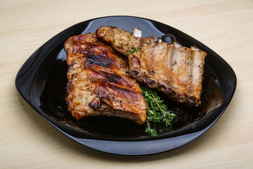 Roasted pork ribs