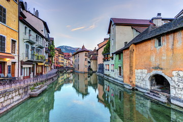 Quai de l'Ile and canal in Annecy old city, France, HDR