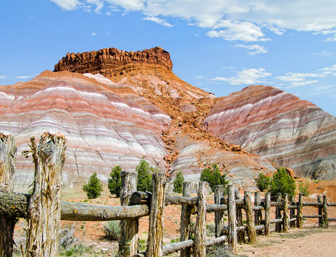 Rustic Fence and Colorful Cliffs