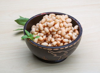 White canned beans