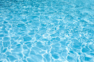 Plakat water in swimming pool 
