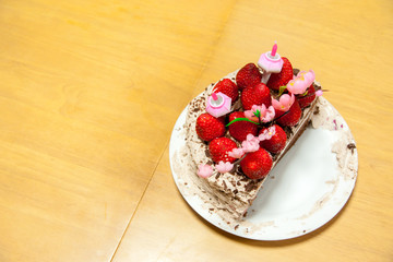 食べかけのケーキ