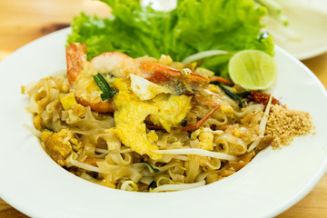 Thai noodle (Pad Thai)