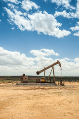 Oil pump jack