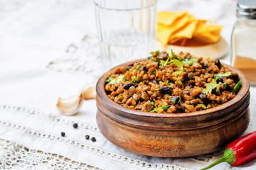 vegetarian chili with cilantro