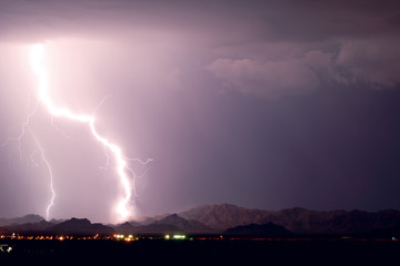 Naklejka na ściany i meble Super Massive Lightning Bolt over Tonopah Arizona 2013
