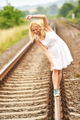 Obraz premium girl on the railway