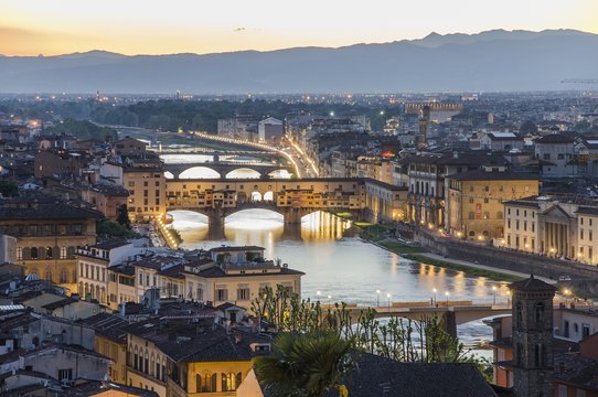 Ponte Vecchio and Arno river at dusk, Florence