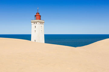 Alter Leuchtturm an der Nordsee-Küste