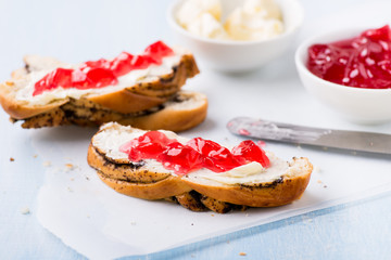 Sandwiches with fresh red currant jam