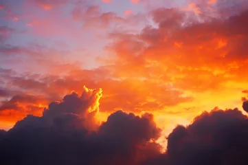 Photo sur Plexiglas Ciel cloudscape at sunset with red clouds