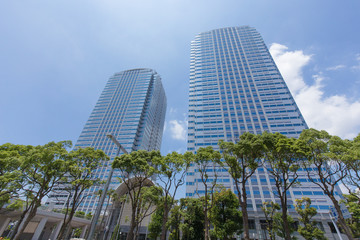 Fototapeta premium 幕張の高層ビジネスビル街