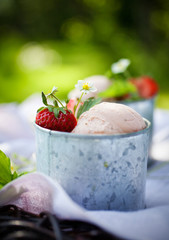 Strawberry ice cream