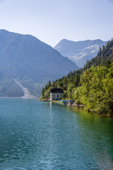 Fototapeta premium Plansee in den österreichischen Alpen