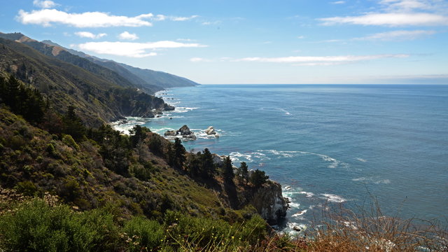  Time lapse footage with zoom in motion of cloudscape over central California coastline in Big Sur, California