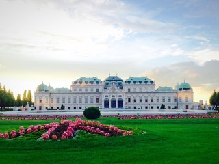 Fototapeta na wymiar historical building belvedere palace in summer vienna, austria, europe
