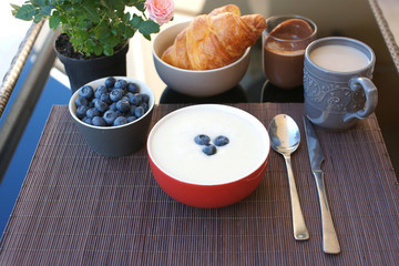 Fototapeta na wymiar Завтрак на столе