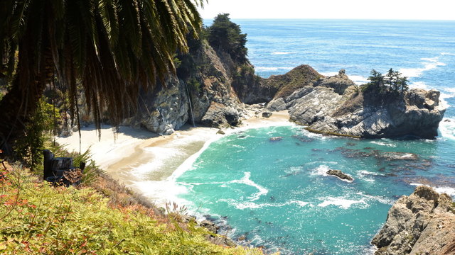  Motion controlled dolly time lapse footage with zoom out motion of Mc Way Falls at daytime in Julia Pfeiffer Burns State Park, Big Sur, California
