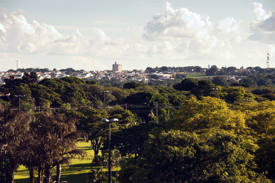 Maring&aacute;, Paran&aacute;