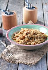 Risotto with sun-dried tomatoes and dried basil