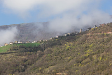 Fototapeta premium Villaggio lungo il crinale , Umbria