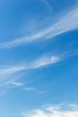Foto op Plexiglas blauwe lucht met wolken © doidam10