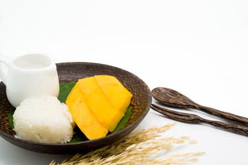 Thai dessert of mango with sticky rice