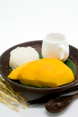 Thai dessert of mango with sticky rice