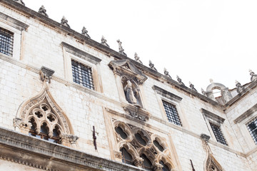 Fototapeta premium gothic building facade