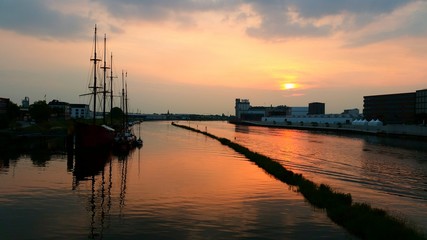 Sonnenuntergang an der Weser