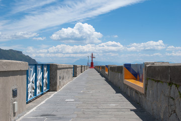 Obraz premium Pedestrian pier