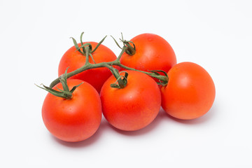 トマト（房付きのトマト）　横位置