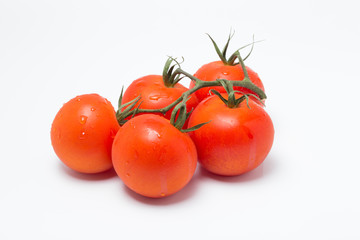 トマト（房付きのトマト）　横位置