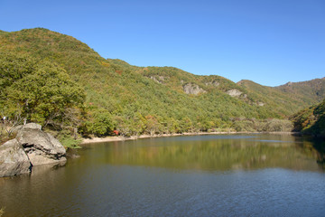 Fototapeta na wymiar Jusanji reservoir in Juwangsan National Park