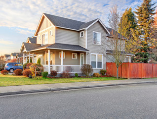 nice front yard with porch and walkway.nice front yard with porc