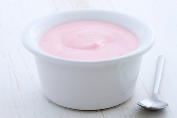 strawberry yogurt