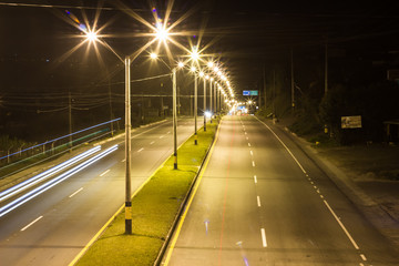 carretera nocturna