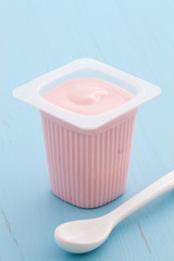 strawberry yogurt