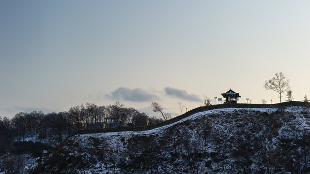 silhouette of Gongsanseong