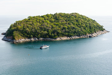 Fototapeta na wymiar High angle view island and Andaman sea