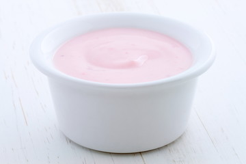 strawberry yogurt