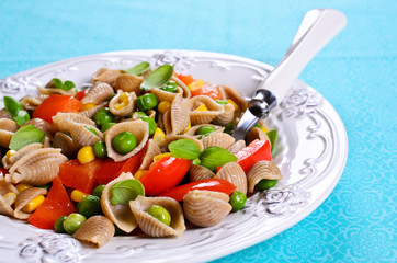 Pasta with vegetables