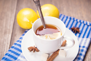 tea with lemon